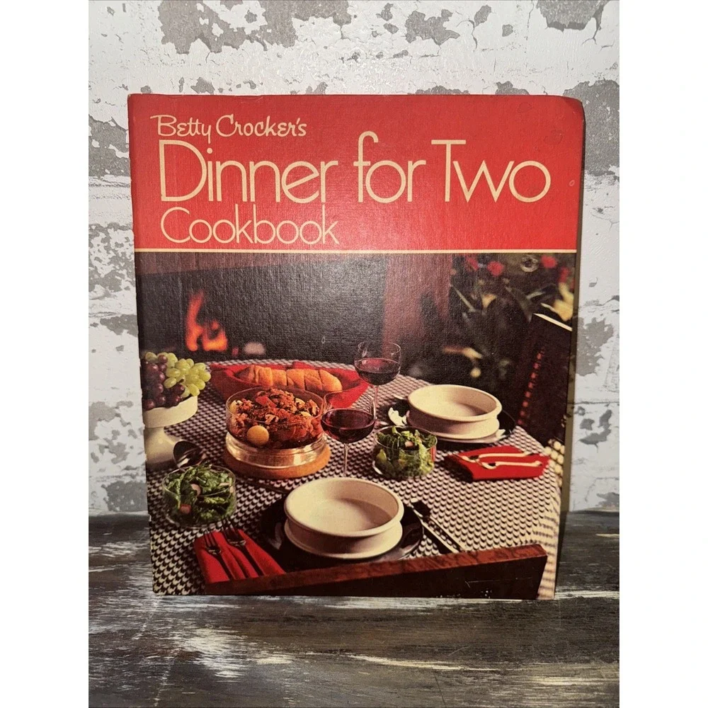 Betty Crocker's Dinner For Two Cookbook 1973 First Vintage Spiralbound Hardcover